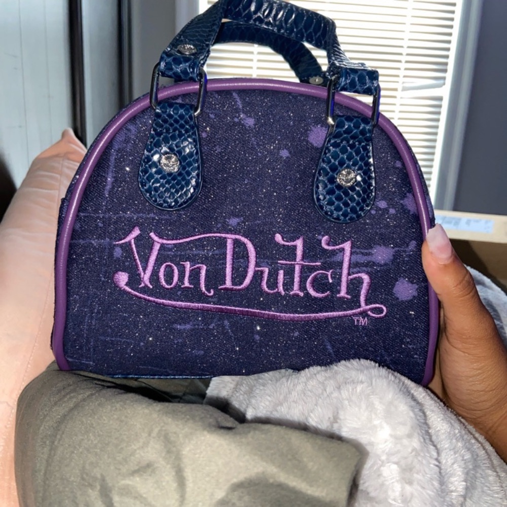 Von dutch purse